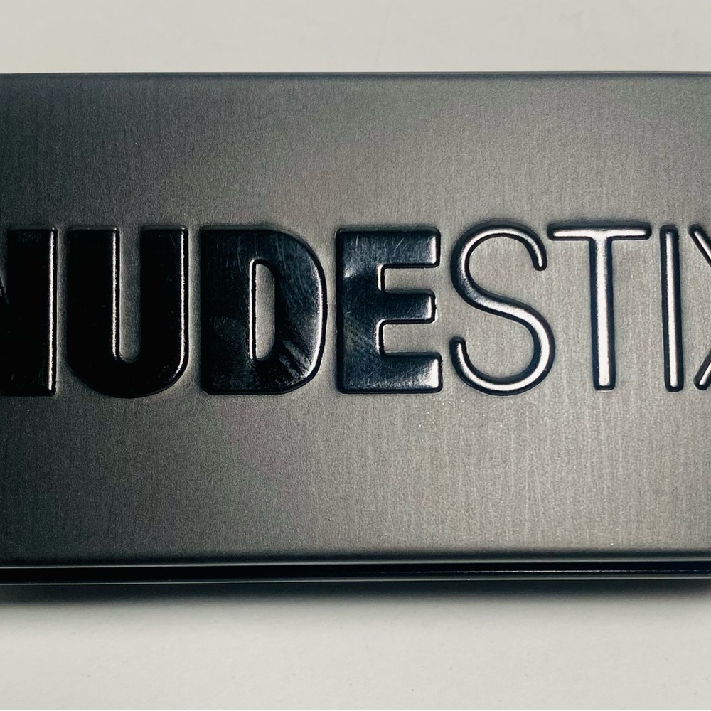 NUDESTIX NUDIES MATTE All Over Face Blush Naughty N’ Spice Dusty Rose Nude - Picture 3 of 8